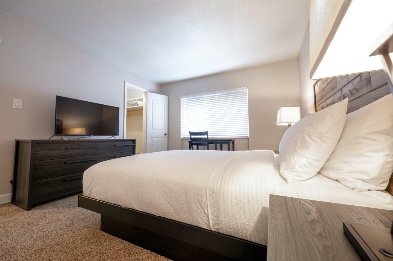 Stay Avenida Westshore Tampa Exteriör bild